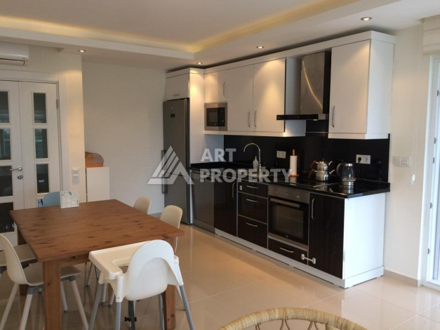 Трехкомнатная квартира с видом на море и горы в районе Каргыджак, 120м - Ракурс 19