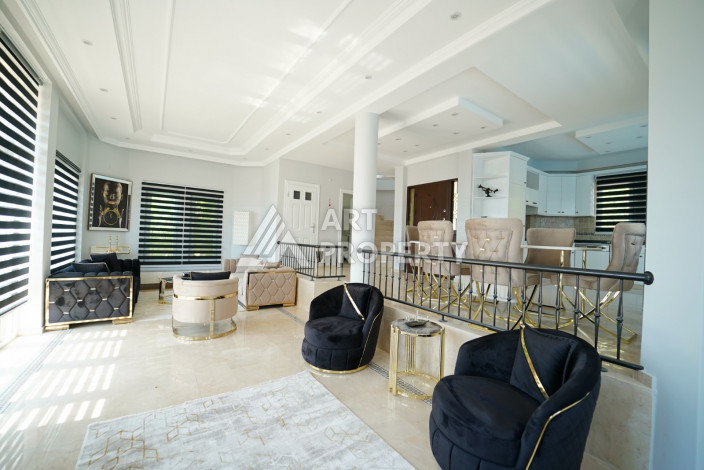 Вилла с бассейном в  многофункциональном комплексе с инфраструктурой отеля 5* в районе Каргыджак - Ракурс 6