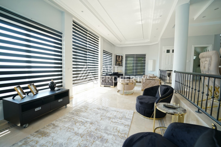 Вилла с бассейном в  многофункциональном комплексе с инфраструктурой отеля 5* в районе Каргыджак - Ракурс 7