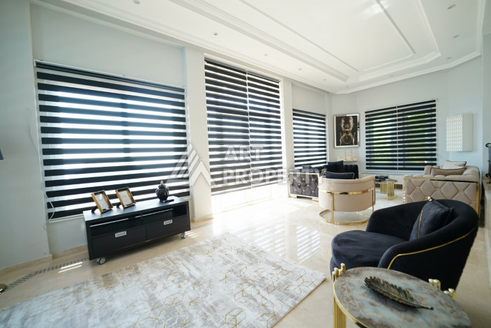 Вилла с бассейном в  многофункциональном комплексе с инфраструктурой отеля 5* в районе Каргыджак - Ракурс 9