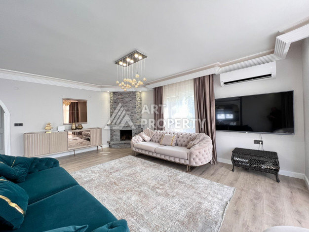 Вилла 4+1 в престижном районе Каргыджак с прекрасными видами - Ракурс 18