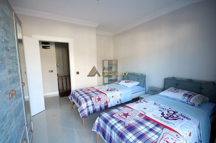 Большой по площади Пентхаус 3+1 в 300 метрах от Средиземного моря в районе Оба, 150 м2 - Ракурс 13