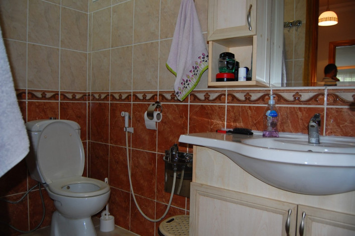 Просторная меблированная квартира 2+1 рядом с набережной в Обе, 135м2 - Ракурс 10