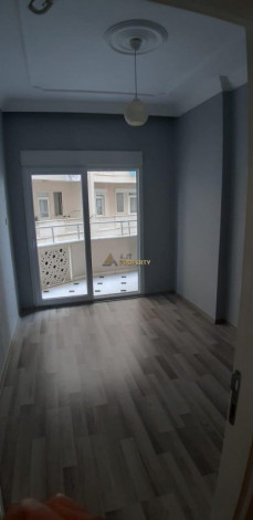 Четырехкомнатная квартира в 50 метрах от моря в районе Оба, 130 м2 - Ракурс 33