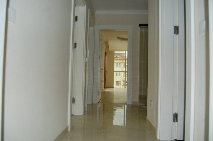 Просторные трехкомнатные апартаменты в элитном доме в районе Оба,125м2 - Ракурс 14