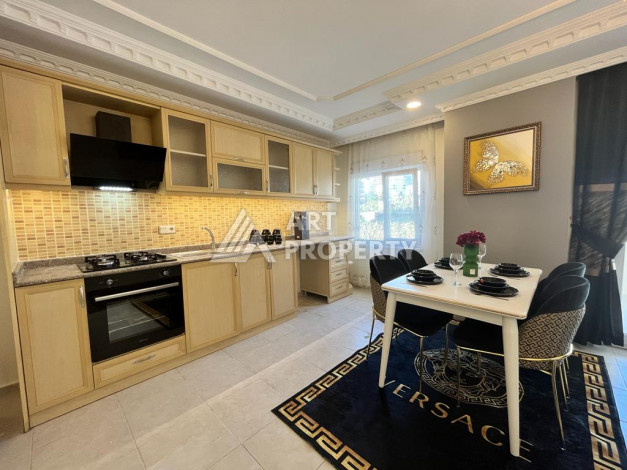 Квартира с хорошим ремонтом и мебелью планировки 2+1 в районе Махмутлар, 110м2 - Ракурс 4