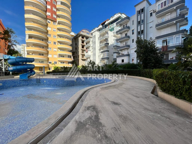 Квартира с хорошим ремонтом и мебелью планировки 2+1 в районе Махмутлар, 110м2 - Ракурс 15