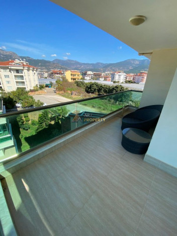 Квартира 5+1 в комплексе с хорошей инфраструктурой в Обе, 180 м2 - Ракурс 8