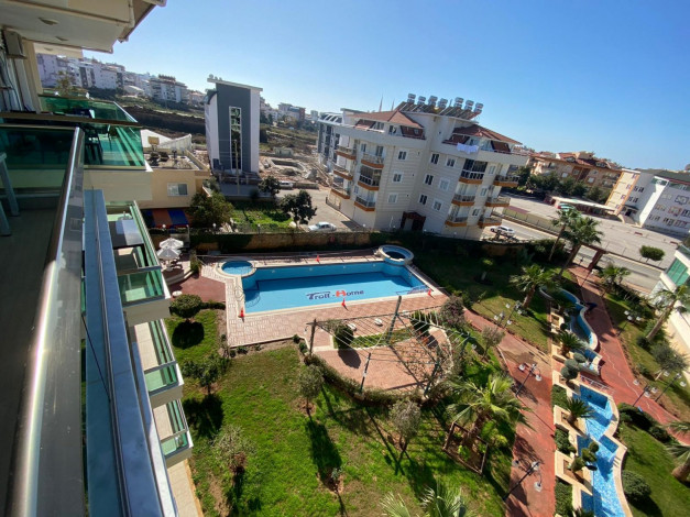 Квартира 5+1 в комплексе с хорошей инфраструктурой в Обе, 180 м2 - Ракурс 10