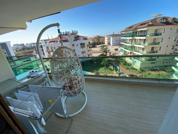 Квартира 5+1 в комплексе с хорошей инфраструктурой в Обе, 180 м2 - Ракурс 12