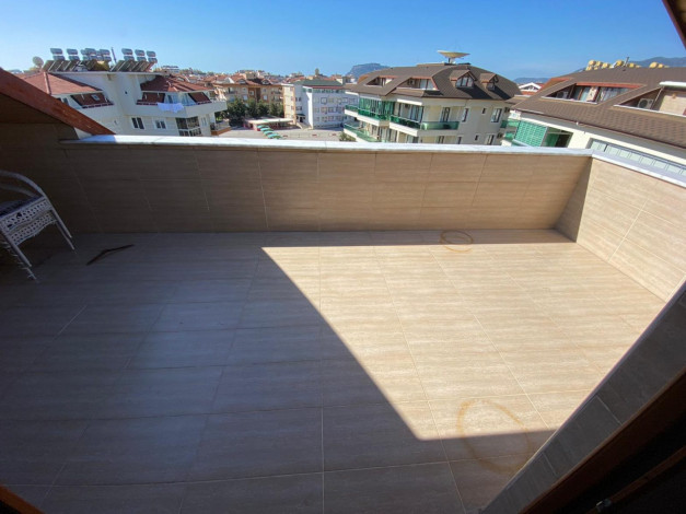 Квартира 5+1 в комплексе с хорошей инфраструктурой в Обе, 180 м2 - Ракурс 26