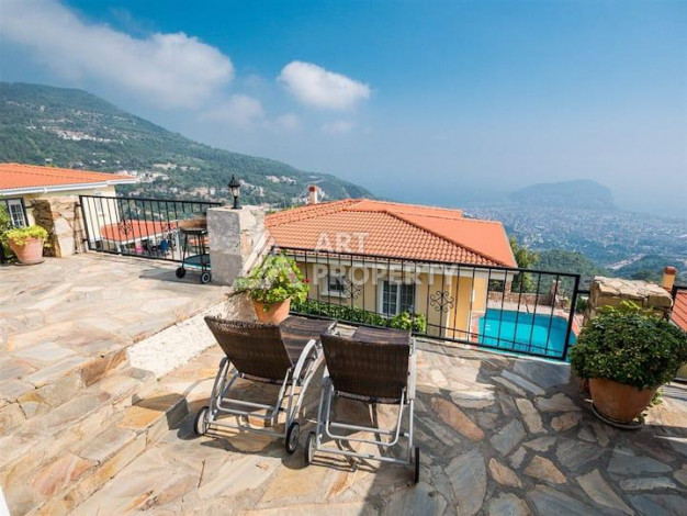 Вилла 4+1 в Тепе с видом на Аланию - Ракурс 6