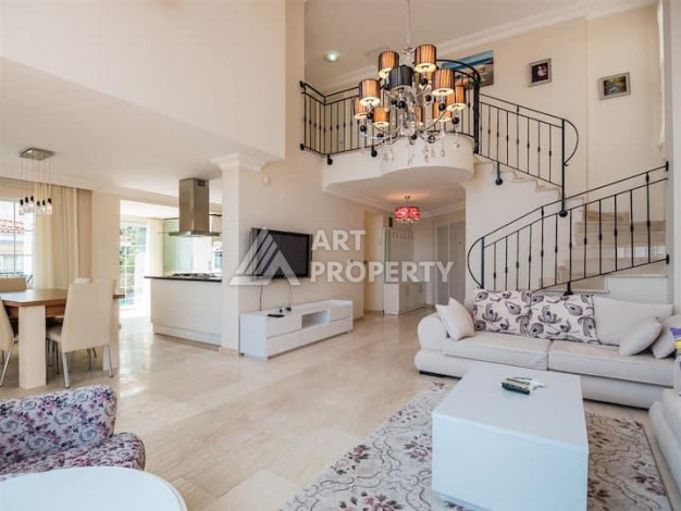 Вилла 4+1 в Тепе с видом на Аланию - Ракурс 11