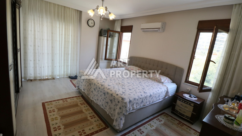 Меблированные апартаменты планировки 3+1, 200м2 в центре - Ракурс 8