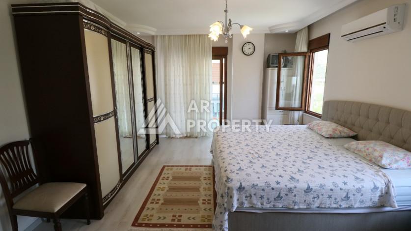 Меблированные апартаменты планировки 3+1, 200м2 в центре - Ракурс 9