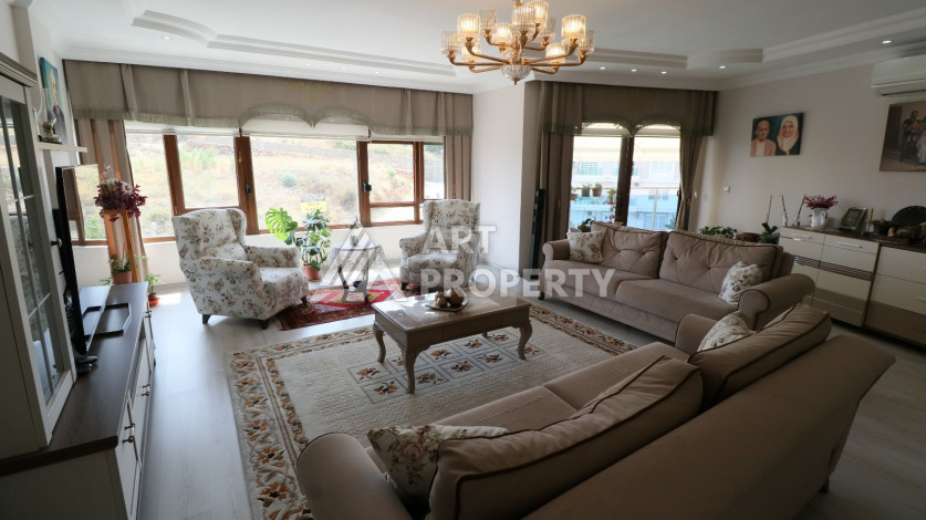 Меблированные апартаменты планировки 3+1, 200м2 в центре - Ракурс 15