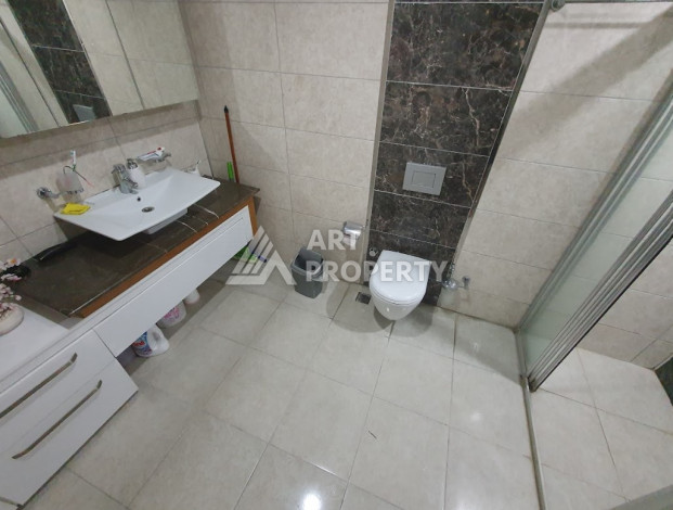 Апартаменты с отдельной кухней в районе Махмутлар, 135м2, 3+1 - Ракурс 9