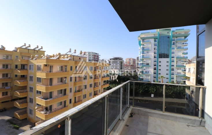 Апартаменты в жилом комплексе с развитой инфраструктурой в районе Махмутлар, 3+1,120м2 - Ракурс 6