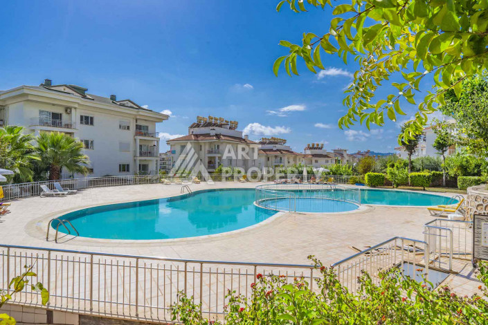 Светлая квартира в уютном комплексе планировки 2+1,110м2 - Ракурс 2