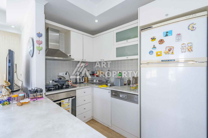 Светлая квартира в уютном комплексе планировки 2+1,110м2 - Ракурс 7