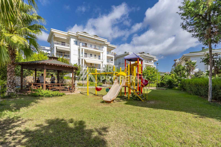 Светлая квартира в уютном комплексе планировки 2+1,110м2 - Ракурс 23