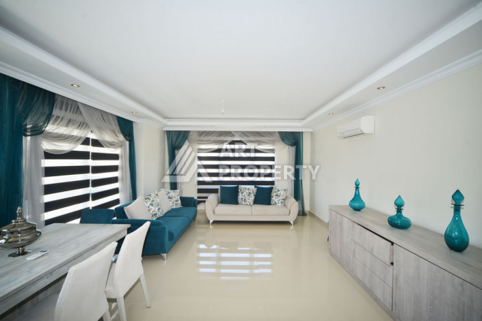 Квартира планировки 2+1 в уютном жилом комплексе в районе Махмутлар, 120м2 - Ракурс 4