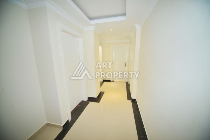 Квартира планировки 2+1 в уютном жилом комплексе в районе Махмутлар, 120м2 - Ракурс 7