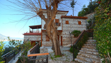 Эксклюзивный дом в Османском стиле с панорамным видом на Аланью! 350м2 - Ракурс 1