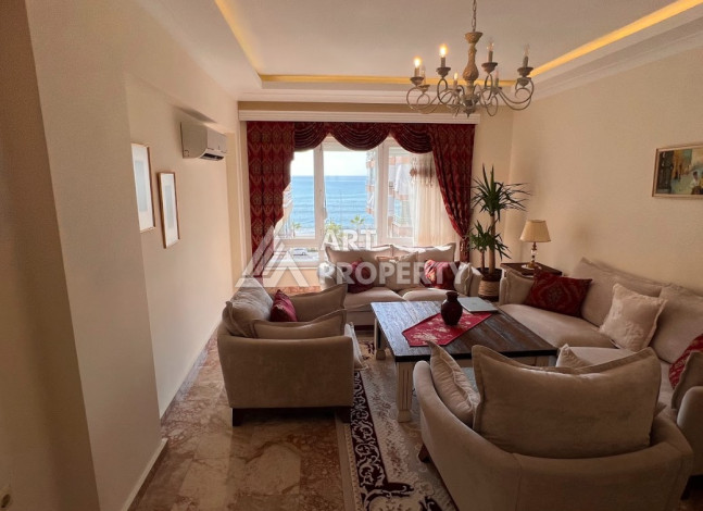 Роскошные апартаменты планировки 6+1 в центре Алании, 250м2 - Ракурс 2