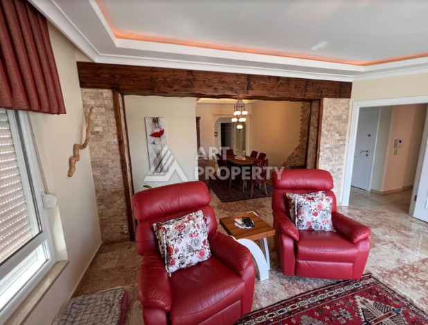 Роскошные апартаменты планировки 6+1 в центре Алании, 250м2 - Ракурс 7