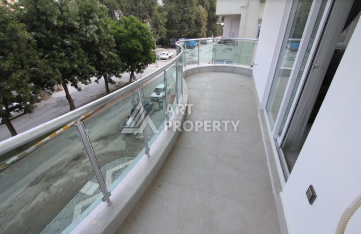 Меблированные апартаменты планировки 2+1 в районе Махмутлар, 110м2 - Ракурс 16