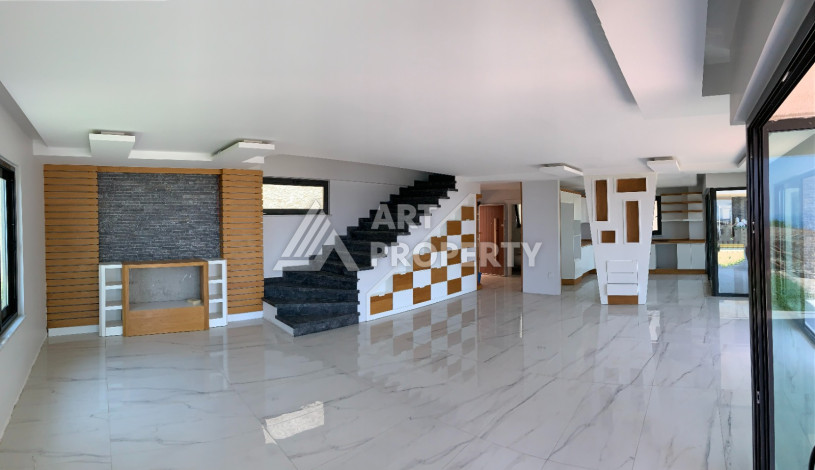 Роскошная вилла с собственным садом и видом на море в районе Каргыджак - Ракурс 19