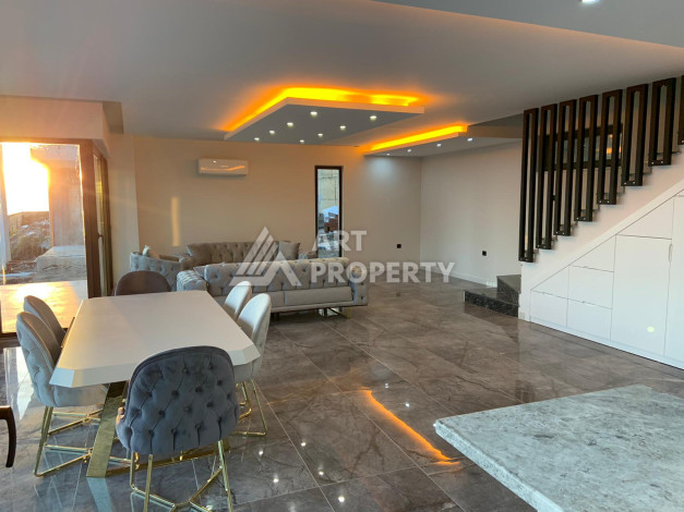 Роскошная вилла с собственным садом и видом на море в районе Каргыджак - Ракурс 23