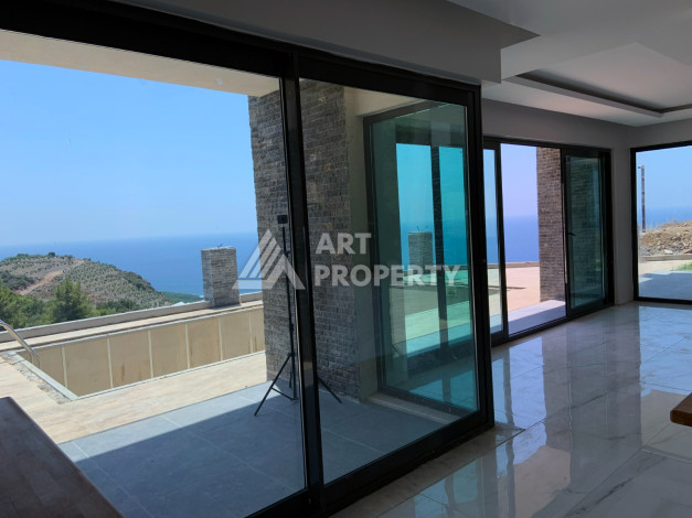 Роскошная вилла с собственным садом и видом на море в районе Каргыджак - Ракурс 31