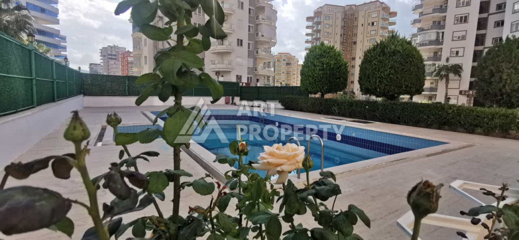 Квартира со стильным ремонтом и мебелью класса люкс в районе Махмутлар, 2+1, 120м2 - Ракурс 11