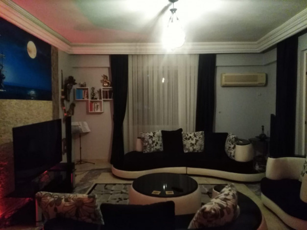 Трехкомнатная квартира в трёх минутах от моря в районе Оба, 110 м2 - Ракурс 12