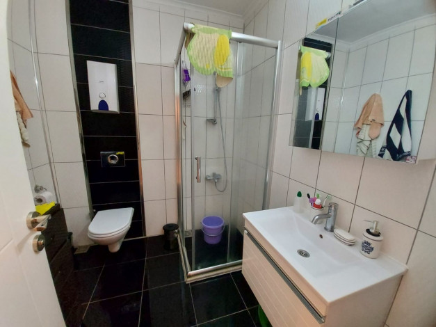 Двухкомнатная квартира готовая к заезду в 300 метрах от Средиземного моря в Обе, 55 м2 - Ракурс 12