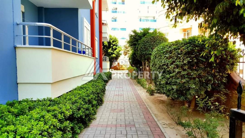 Апартаменты в 150-ти метрах от моря в районе Тосмур планировки 2+1, 110м2 - Ракурс 3