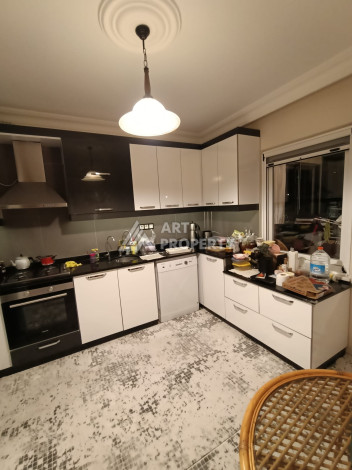 Квартира на первой береговой линии с шикарным видом на море планировки 3+1 - Ракурс 3