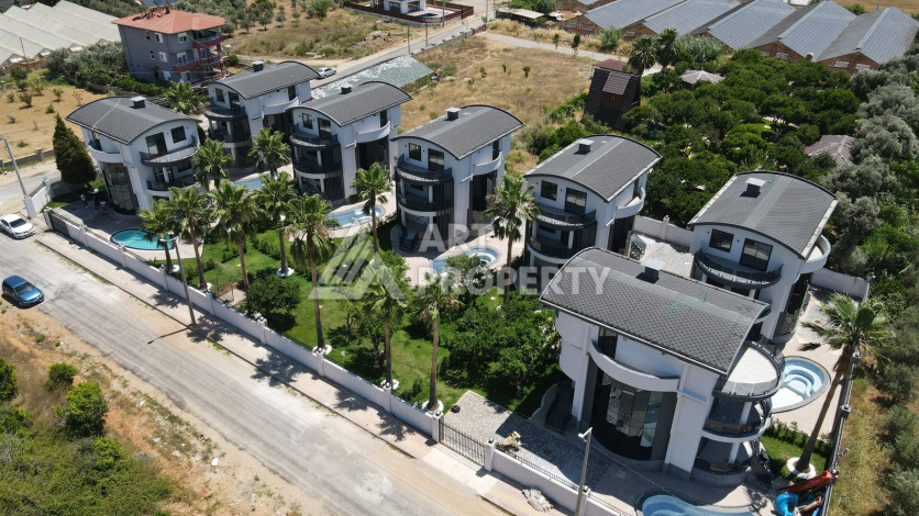 Шикарная вилла в 150 метрах от моря в районе Паяллар - Ракурс 8