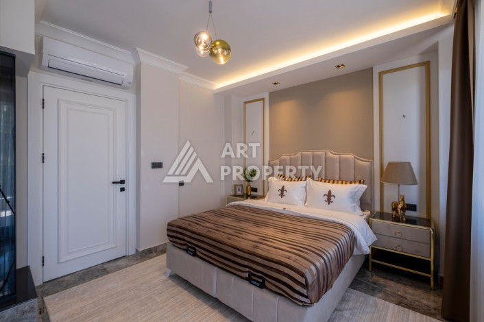 Шикарная вилла в 150 метрах от моря в районе Паяллар - Ракурс 18