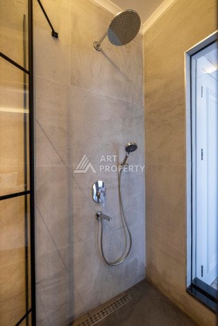 Шикарная вилла в 150 метрах от моря в районе Паяллар - Ракурс 23