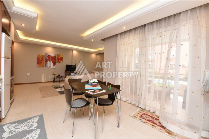 Просторная квартира вблизи моря планировки 2+1 в районе Махмутлар, 105м2 - Ракурс 6