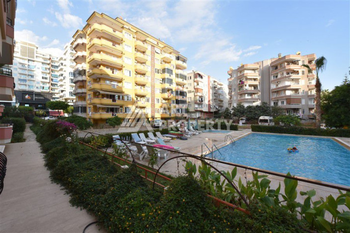 Просторная квартира вблизи моря планировки 2+1 в районе Махмутлар, 105м2 - Ракурс 13