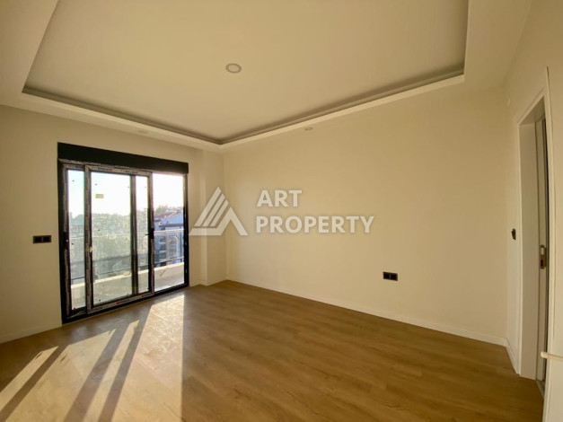 Квартира с панорамными окнами и видом на город и море в районе Оба планировки 3+1, 150м2 - Ракурс 7