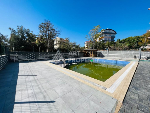 Квартира с панорамными окнами и видом на город и море в районе Оба планировки 3+1, 150м2 - Ракурс 21