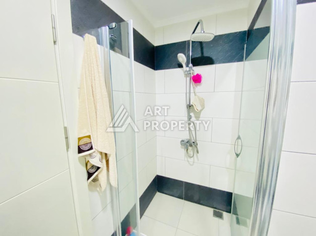 Двухуровневая квартира в 100 метрах от моря в районе Кестель планировки 4+1 - Ракурс 9