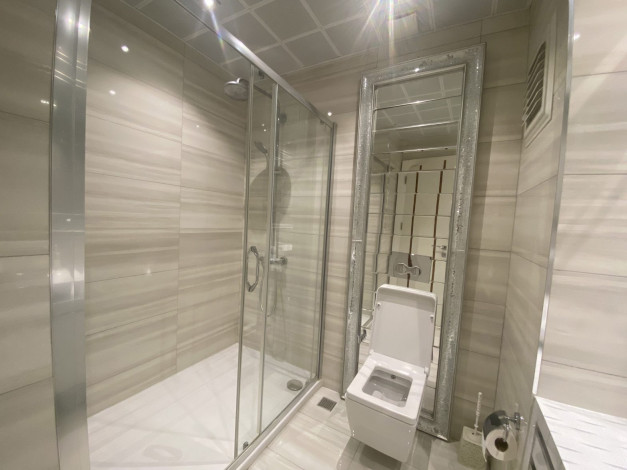 Просторные квартиры в новом современном комплексе, люкс класса, в 150 метрах от обустроенной набережной Махмутлара. - Ракурс 25