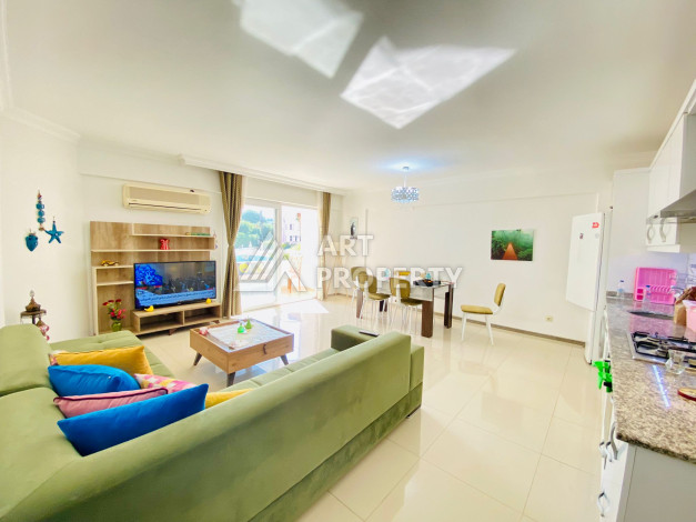 Апартаменты в 50ти метрах от моря планировки 3+1 в Алании, 160м2 - Ракурс 2