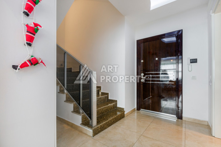 Вилла 3+1 с мебелью в Конаклы всего в 250 м от песчаного пляжа! - Ракурс 2